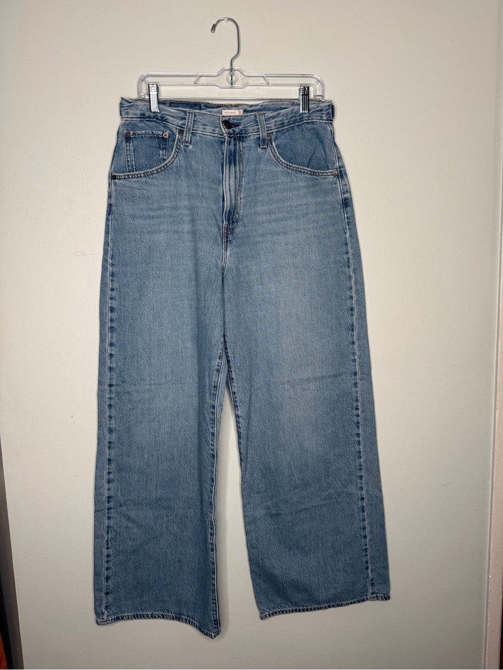 Levis Womens Cinch Baggy Jeans 30x31 Blue Denim Wide Leg High Rise Light Wash